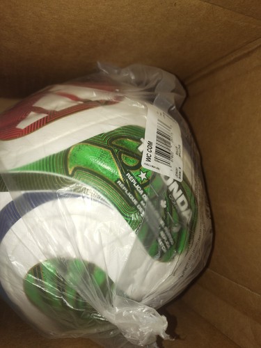 Nuovo pallone calcio adidas - nuovo,