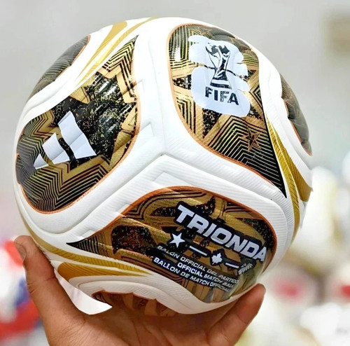 Nuovo pallone calcio - , partita