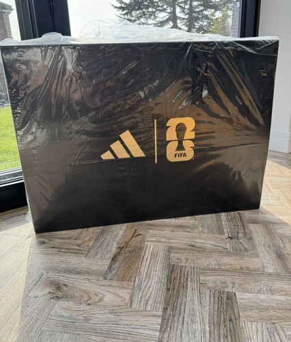 Adidas fifa world - fifa,